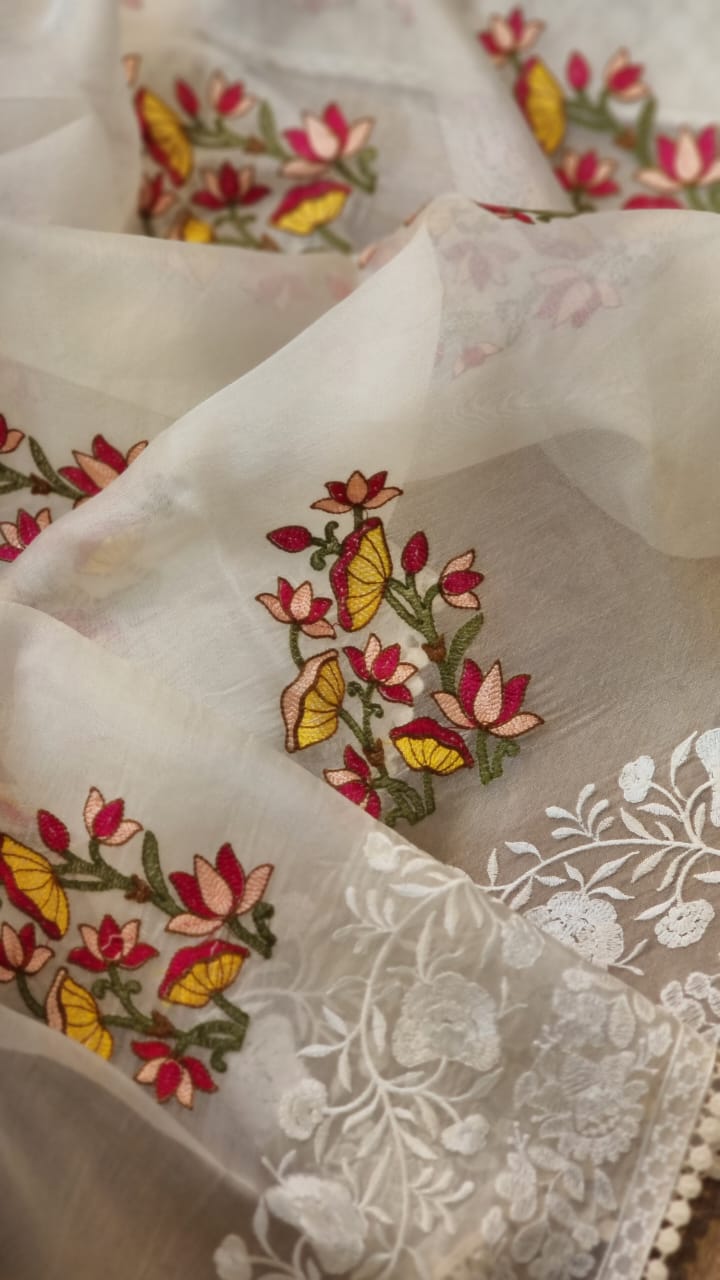 Pure organza silk PICHWAI Embroidery saree with chikankari border and crochet lace - Resham Wala