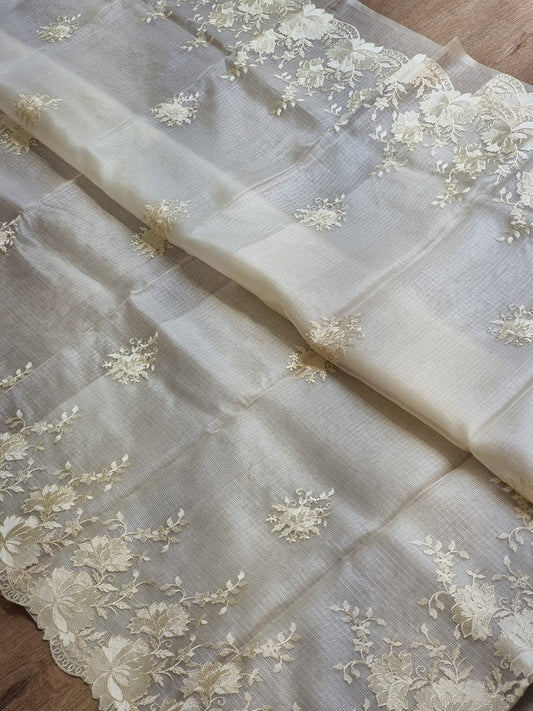 Pure Tussar Kota Silk Cutwork Scallop Saree - cutwork border close-up