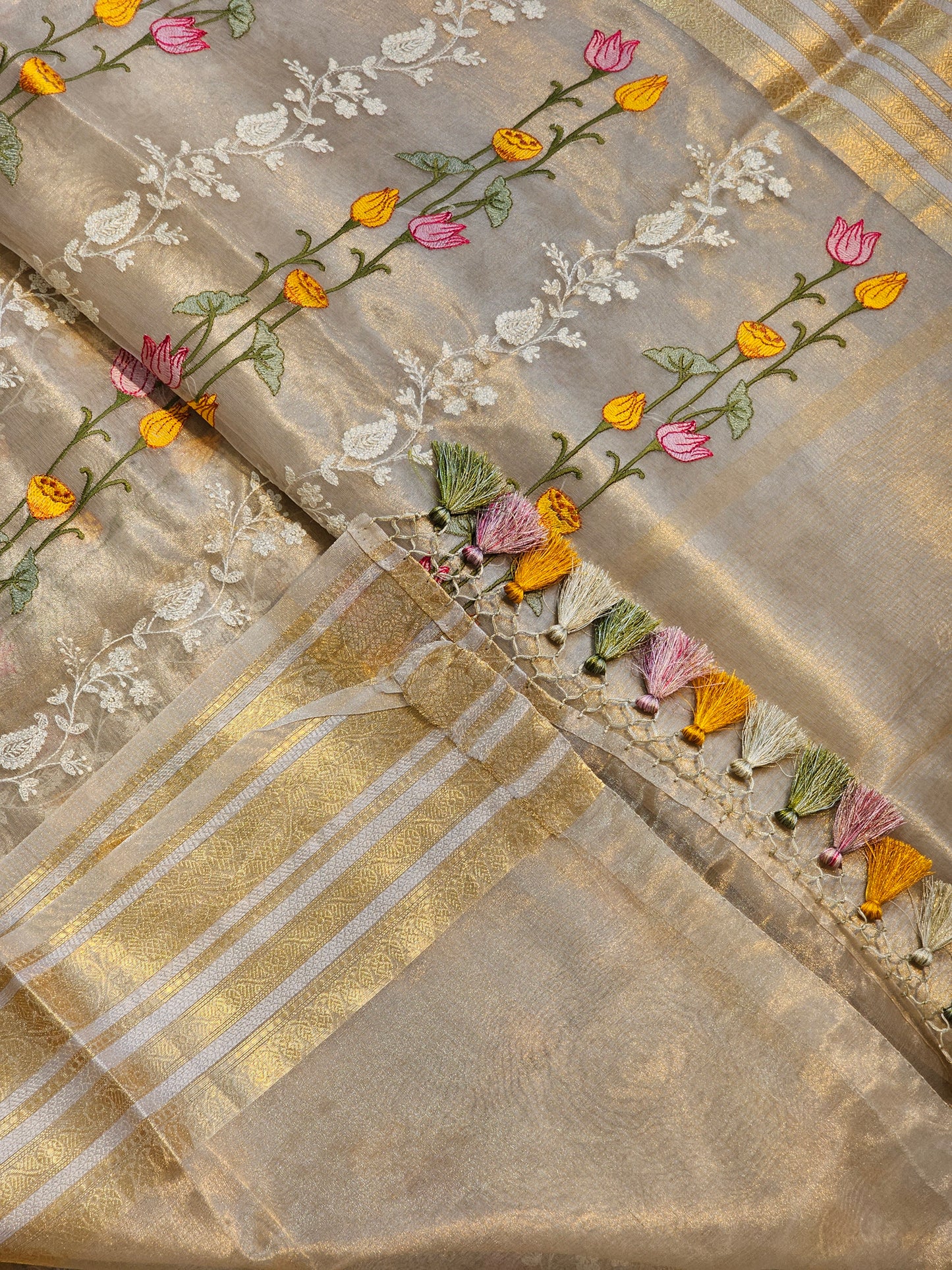 Pure Tissue Silk Pichwai Latar Embroidery Saree & Katan Border with special tassels and sleeves in blouse - Resham Wala