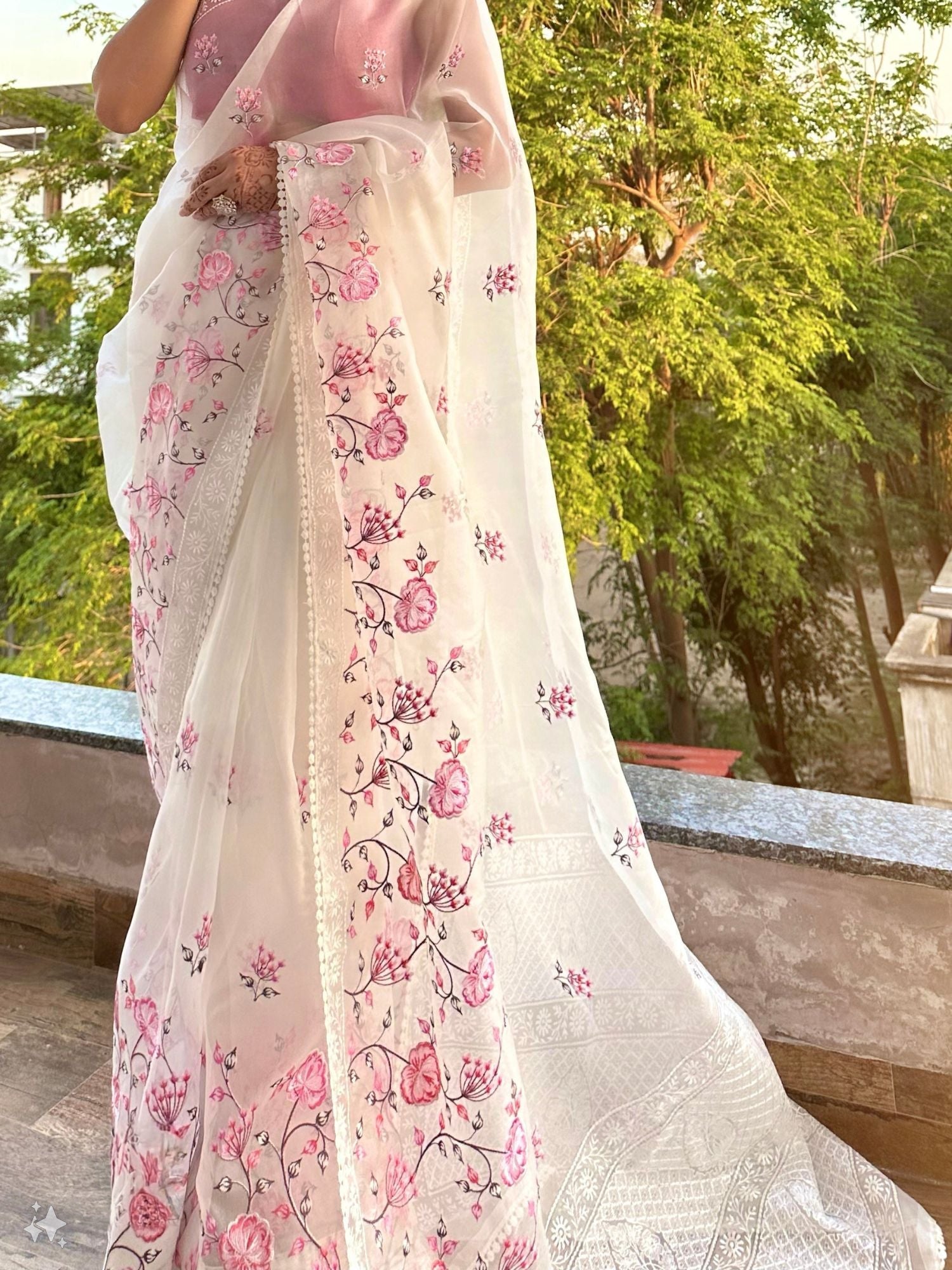 Pure Organza Silk Multi Floral Iscurt Embroidery Saree crochet Lace and sleeves work in blouse - Resham Wala