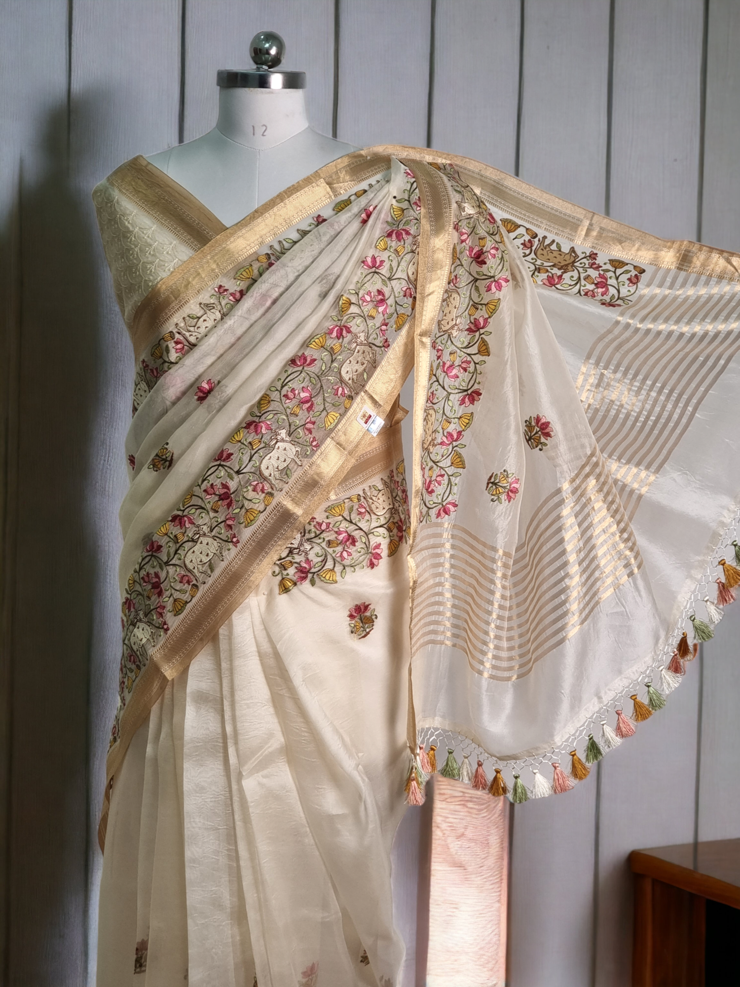 Beautiful Banarasi Tissue With Embroidery With Border Work Blouse Part