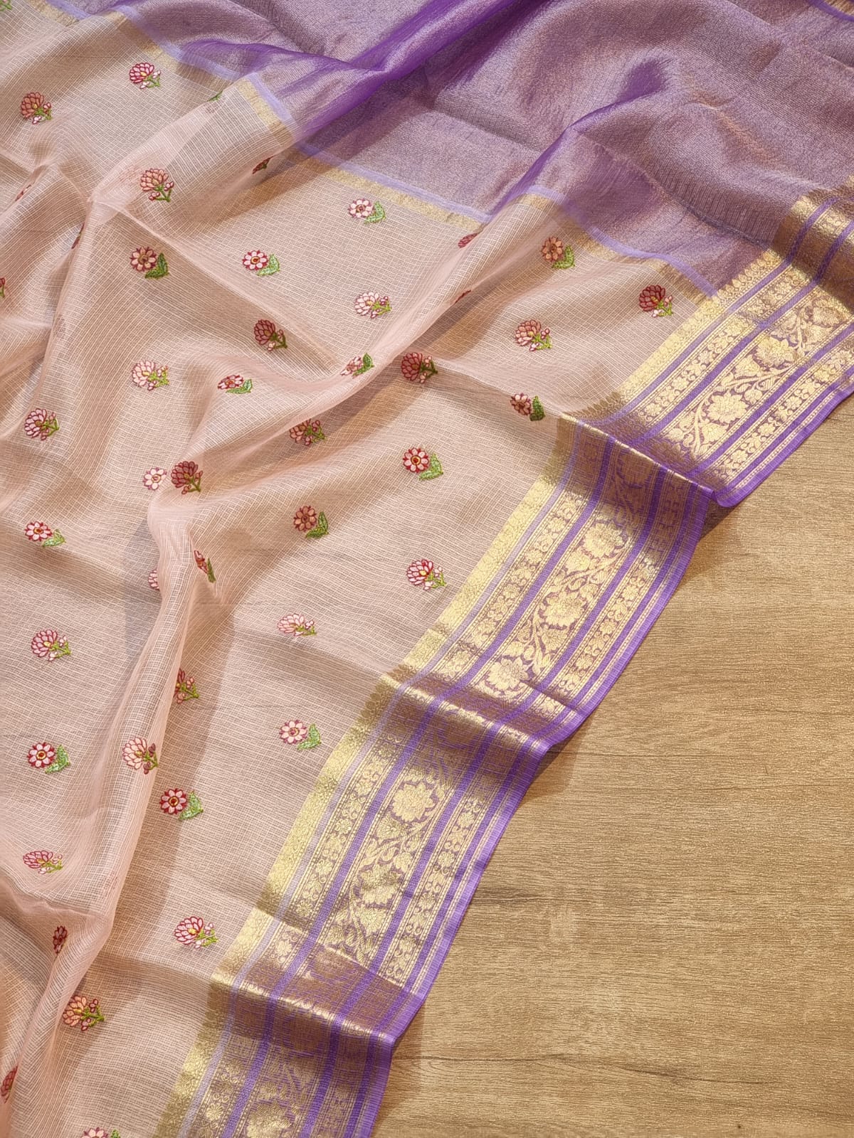 Pure Tussar Kota Silk Jacquard Banarasi Border Embroidery Buti saree contrast border and blouse with special tassels - Resham Wala