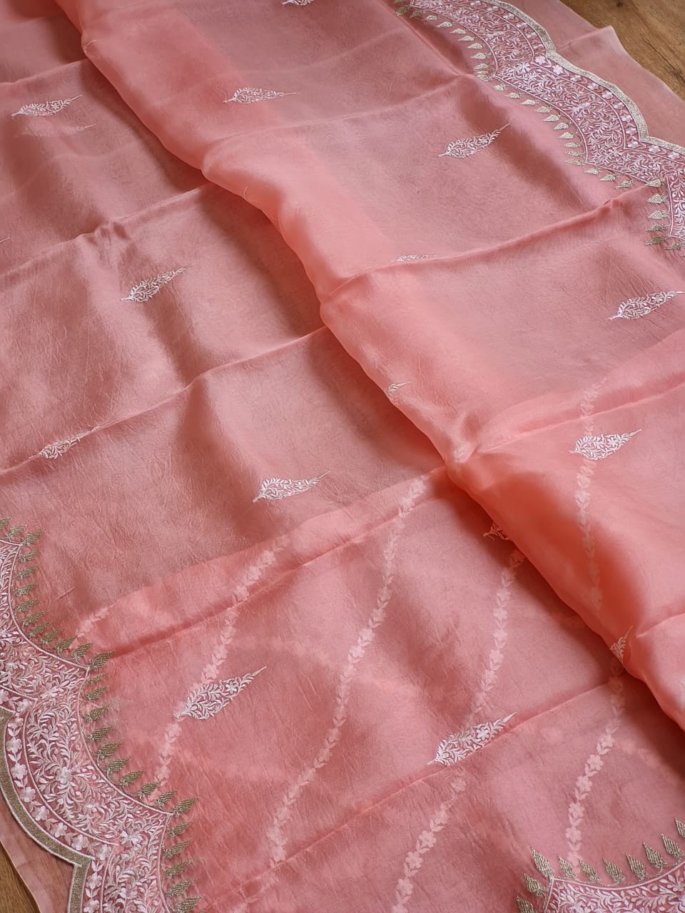 Pure Organza Silk Cutwork Buti Scallop Border Saree With Heavy blouse - Resham Wala