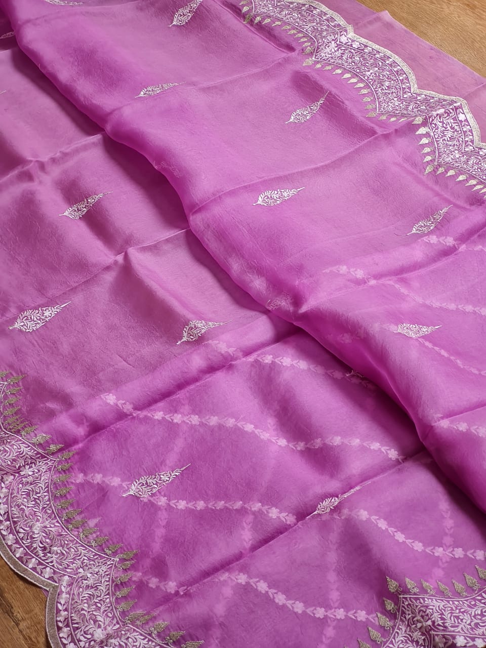 Pure Organza Silk Cutwork Buti Scallop Border Saree With Heavy blouse - Resham Wala