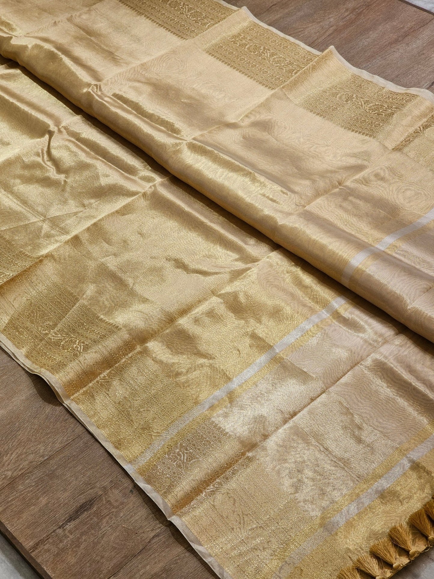 Double Tissue Pure Silk Saree in Beige Golden with Kanjivaram Border, Tassels & Running Blouse" - Resham Wala