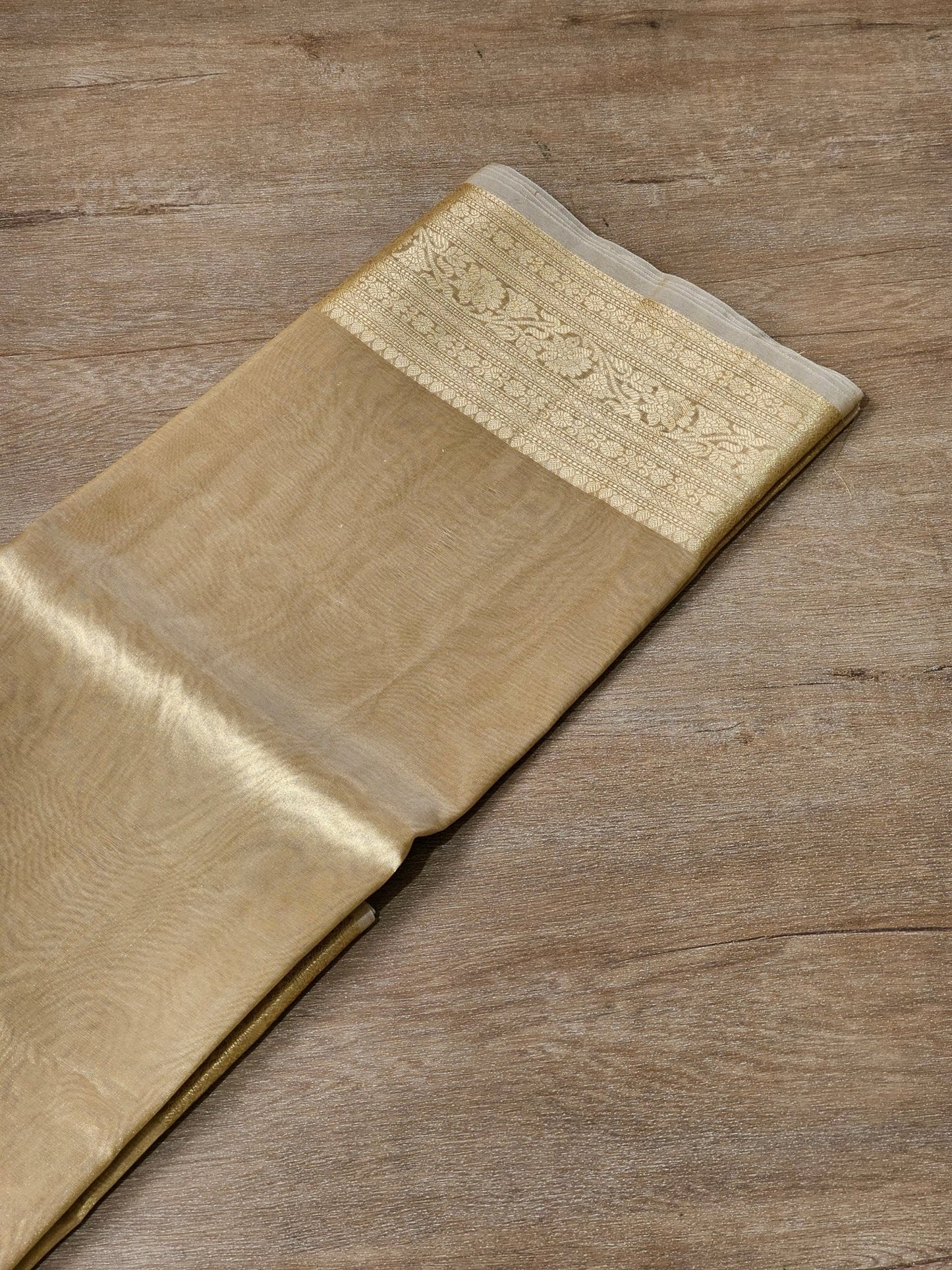 Double Tissue Pure Silk Kanjivaram Border Saree - special tassels detail
