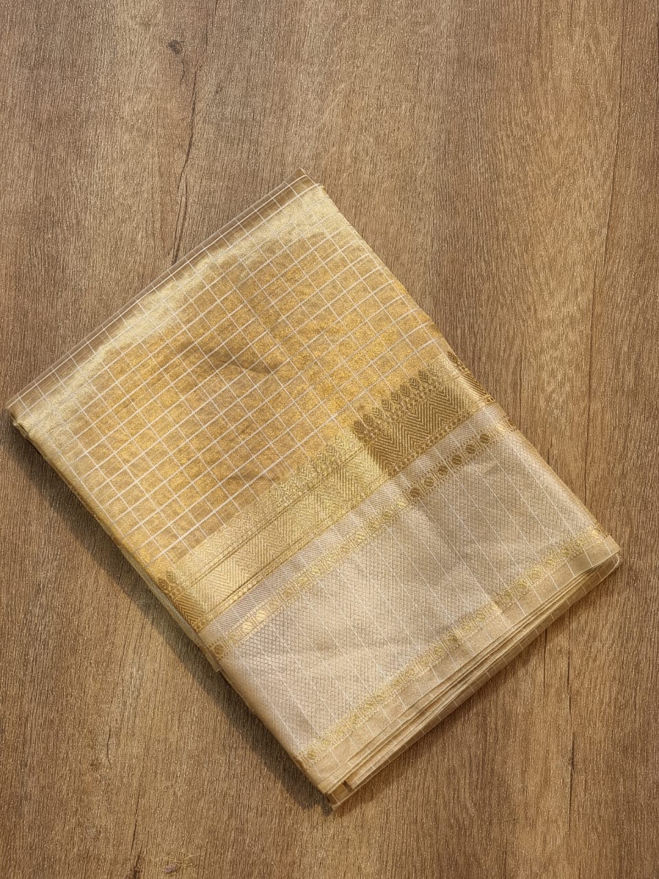 Handwoven Pure Double Tissue Silk Saree with Katan check and Satan border with special tassels and blouse - Resham Wala