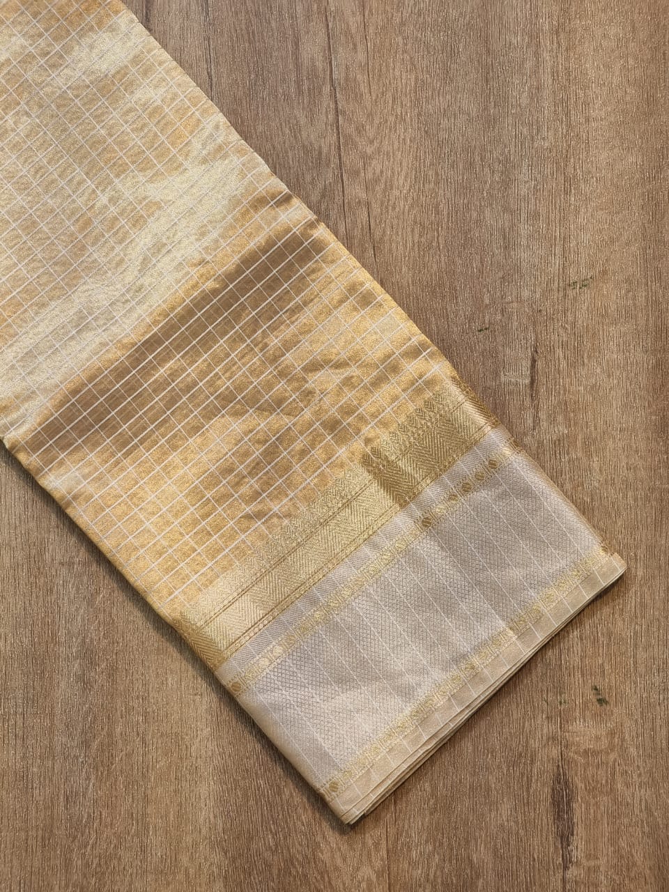 Handwoven Pure Double Tissue Silk Katan Check Saree - satin border detail