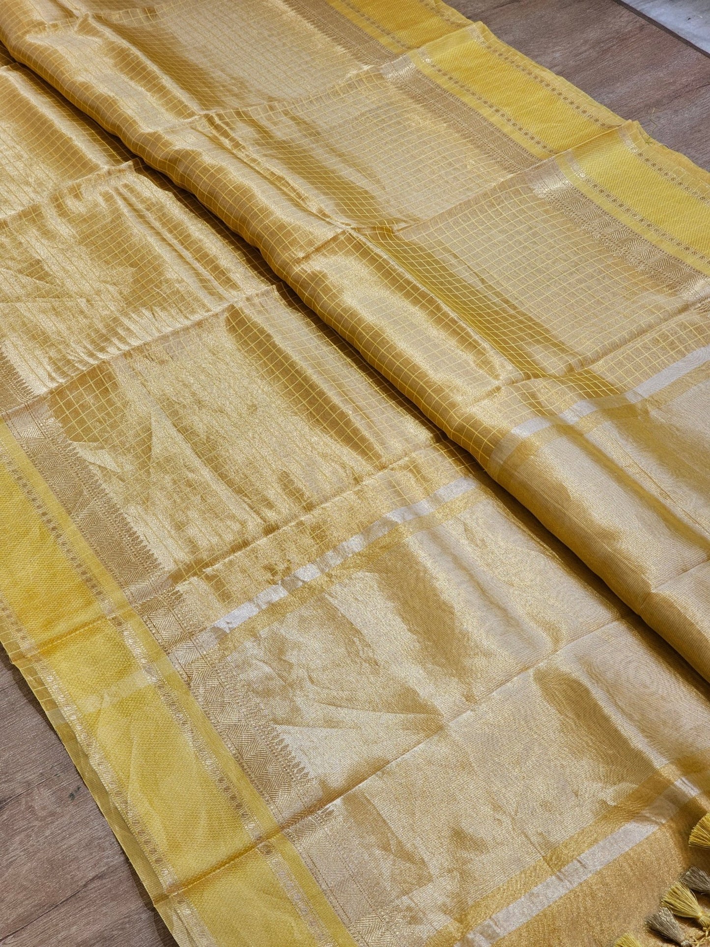 Handwoven Pure Double Tissue Silk Saree with Katan check and Satan border with special tassels and blouse - Resham Wala