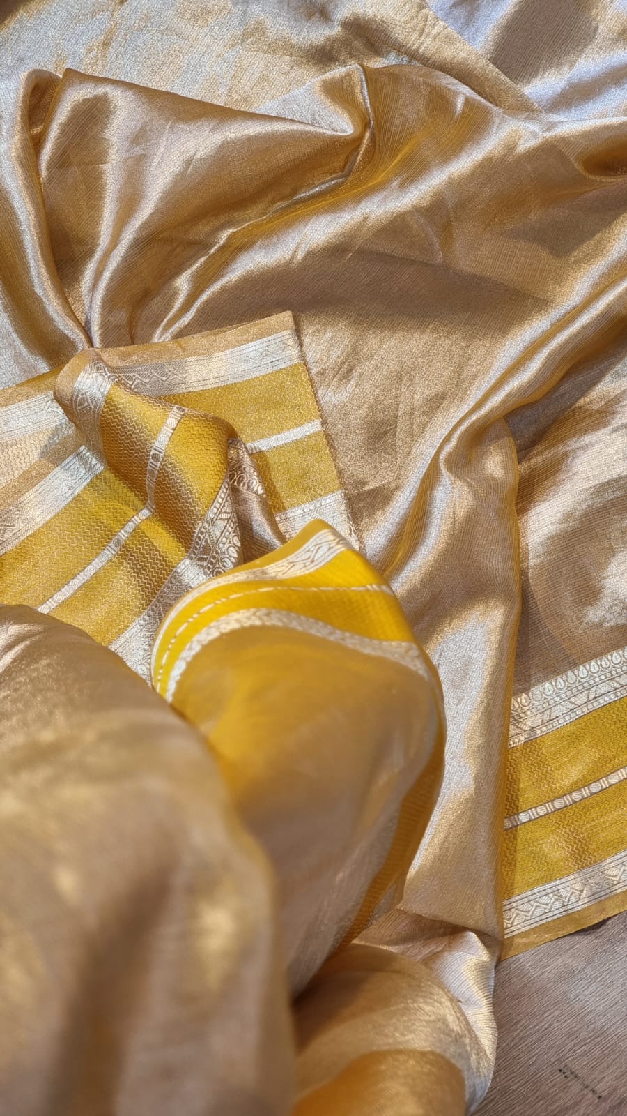 Pure organza double tissue saree with katan silk border and blouse with special tassels - Resham Wala