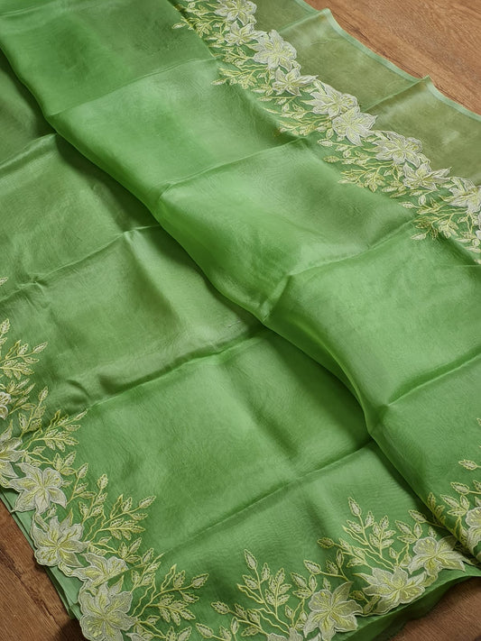 Pure Organza Silk Alfi Cutwork Saree - scallop border close-up