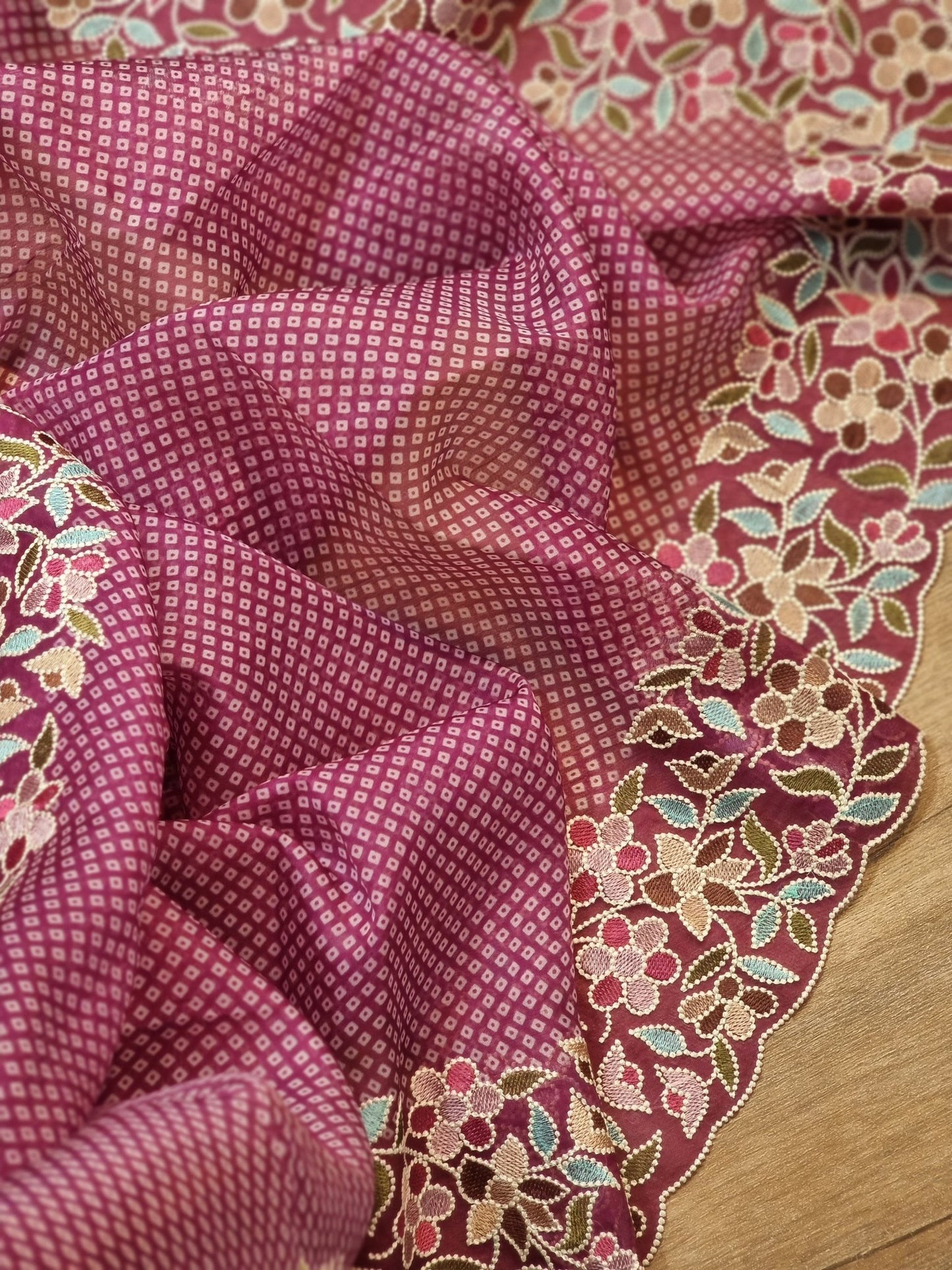 Pure Organza Silk Bandhej Printed Saree with Multi floret Embroidery Scallop Border and Floral printed Blouse - Resham Wala