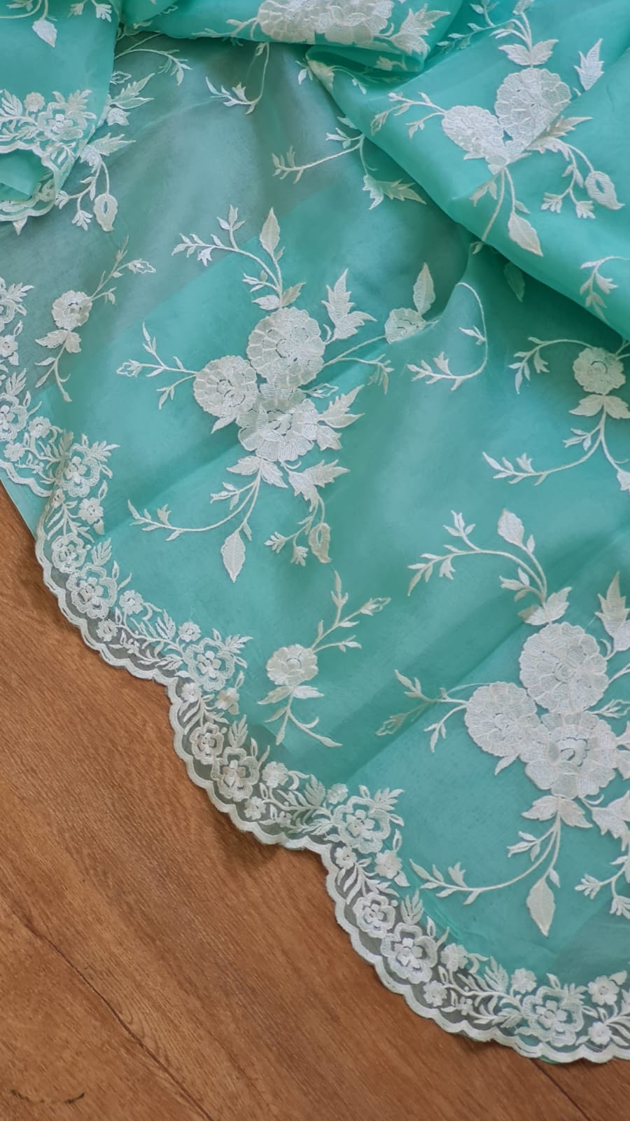 Pure Organza Silk Cutwork Jaal Embroidery Saree - Grey shade