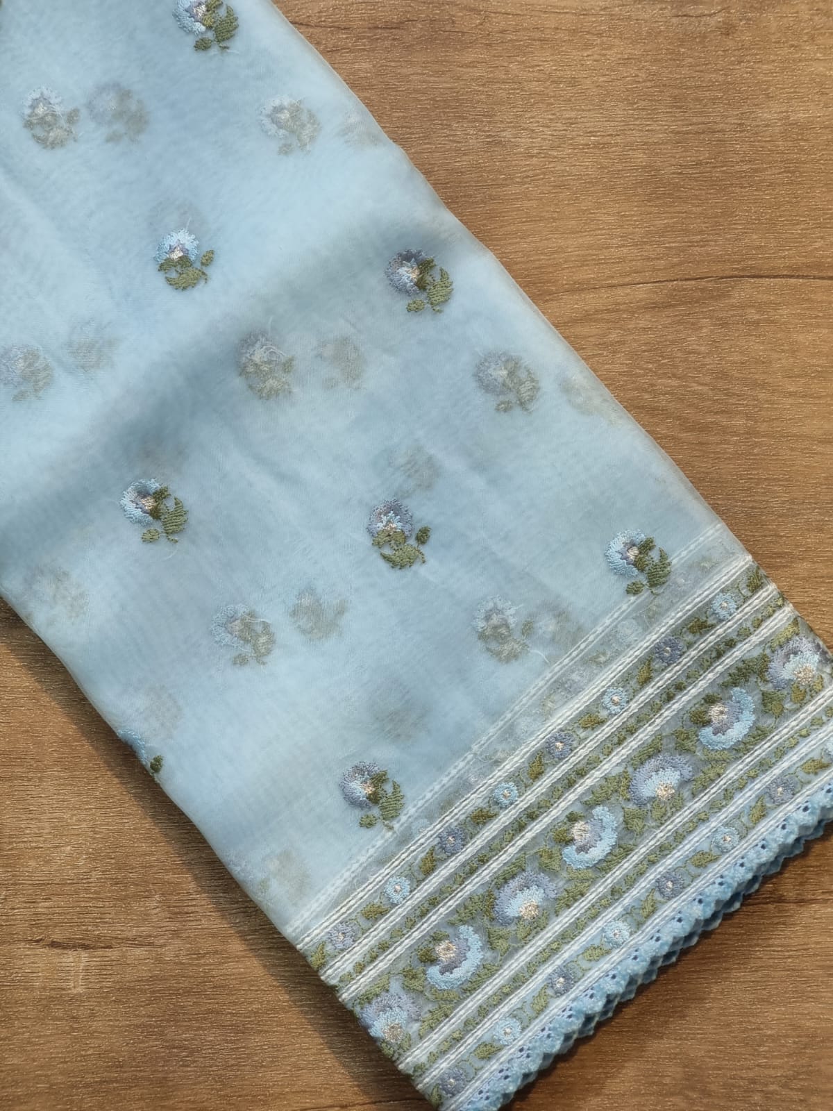 Pure Organza Silk Embroidered Border Buti Saree - close drape folds detail