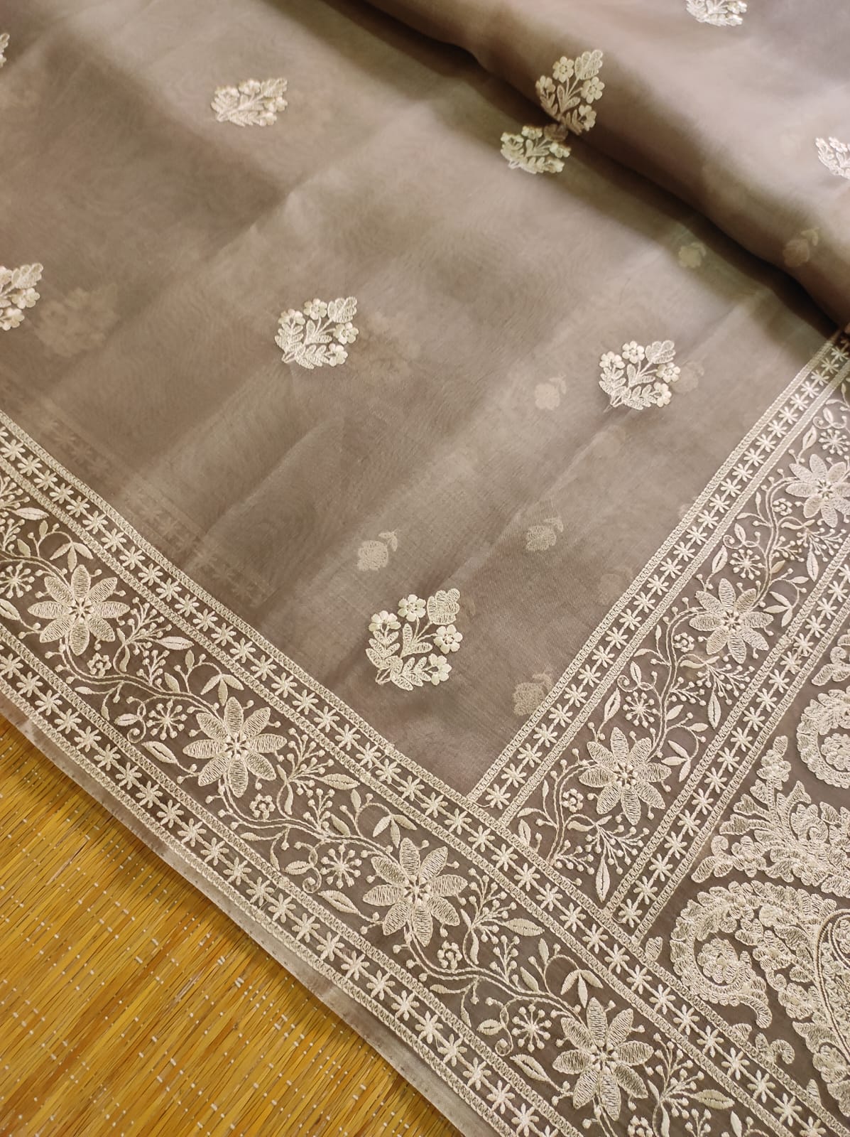 Pure Organza Silk Buta Border Saree - Green shade