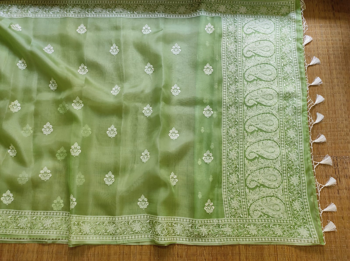 Pure Organza Silk Buta Border Saree - flat lay full saree view