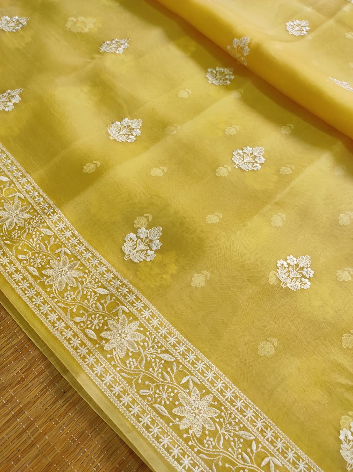 Pure Organza Silk Buta Border Saree - Yellow shade