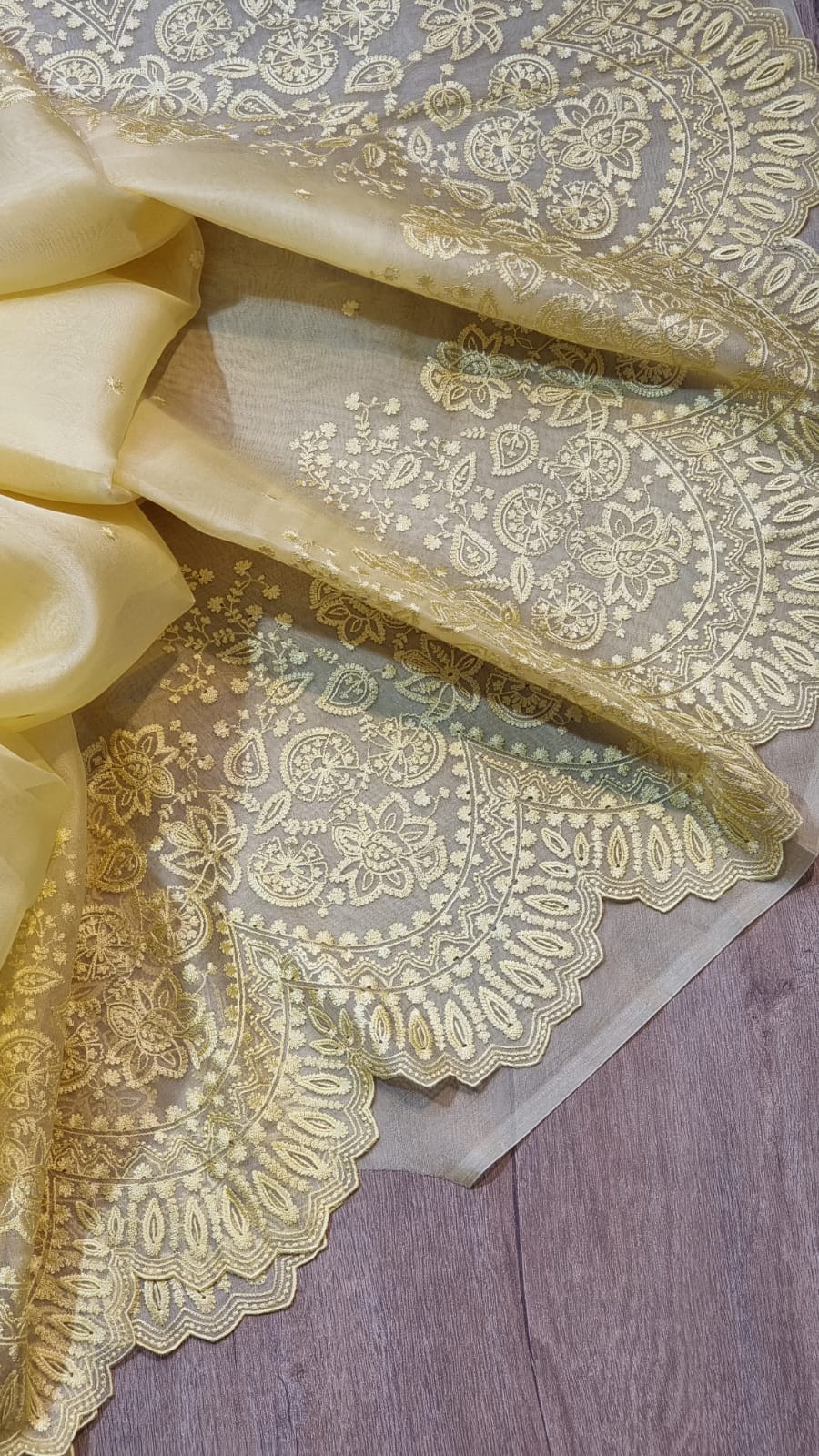 Pure Organza Silk Torani Cutwork Scallop Saree - Pale Yellow shade