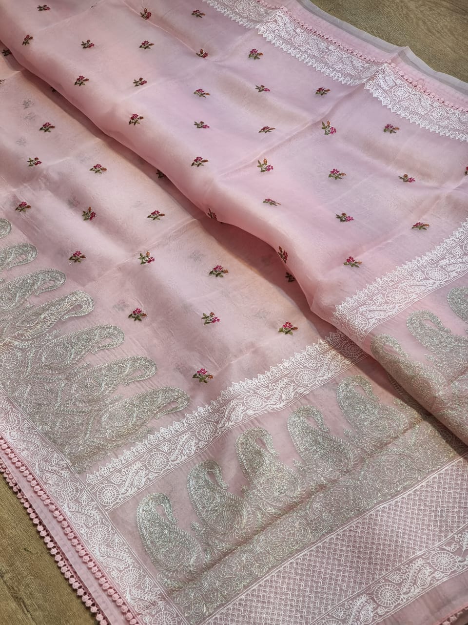 Pure Organza Silk Embroidery Zari Work Iscurt Buti Saree with crochet lace and sleeves work blouse - Resham Wala