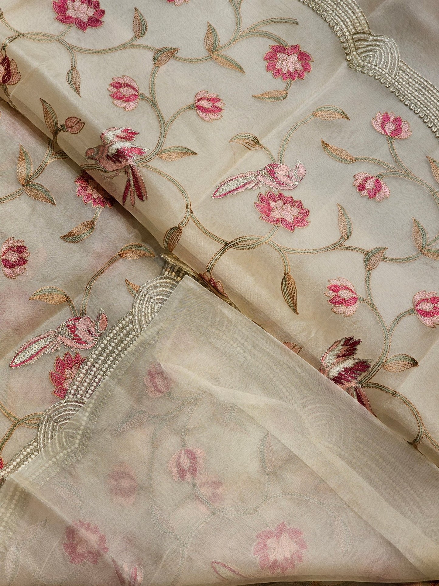 Pure Organza Silk Katha Embroidery Saree with cutwork border and scallop edges - Resham Wala