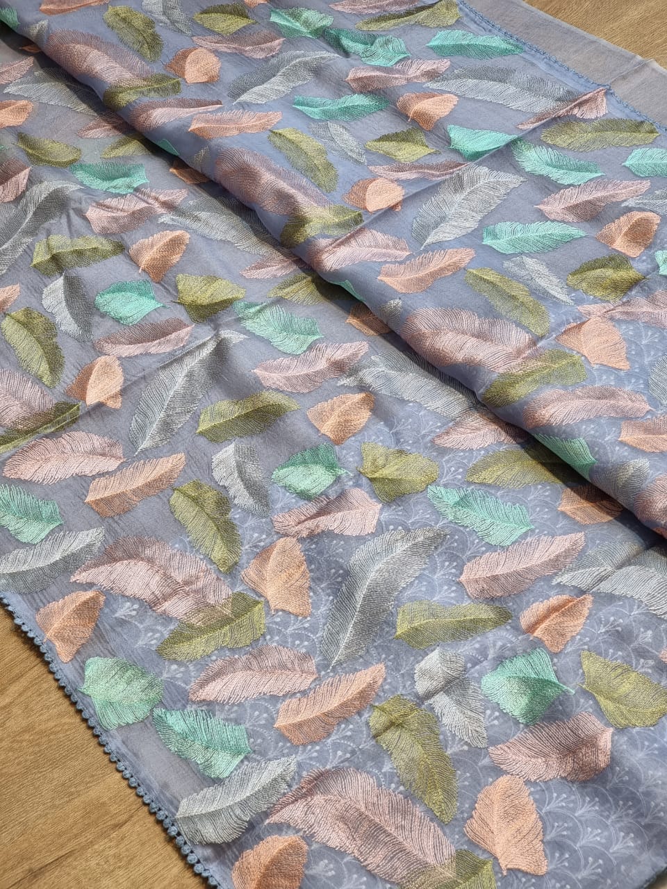 Pure Organza Silk Leaf Embroidery saree with crochet lace and heavy blouse - Resham Wala