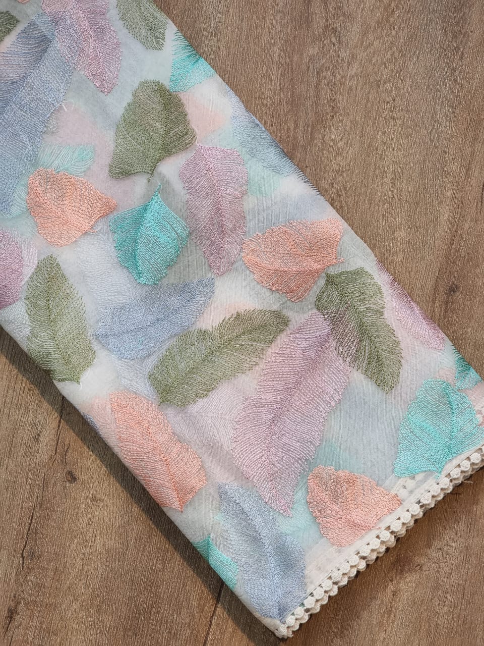 Pure Organza Silk Leaf Embroidery saree with crochet lace and heavy blouse - Resham Wala