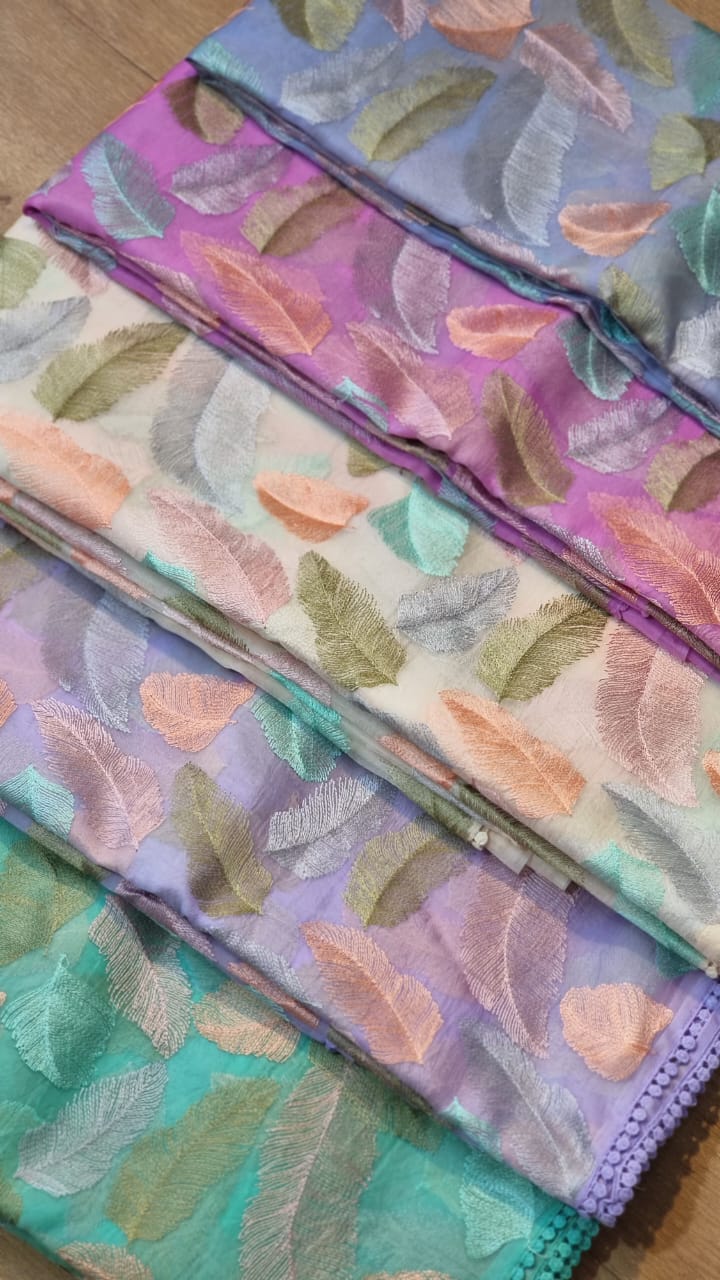 Pure Organza Silk Leaf Embroidery saree with crochet lace and heavy blouse - Resham Wala