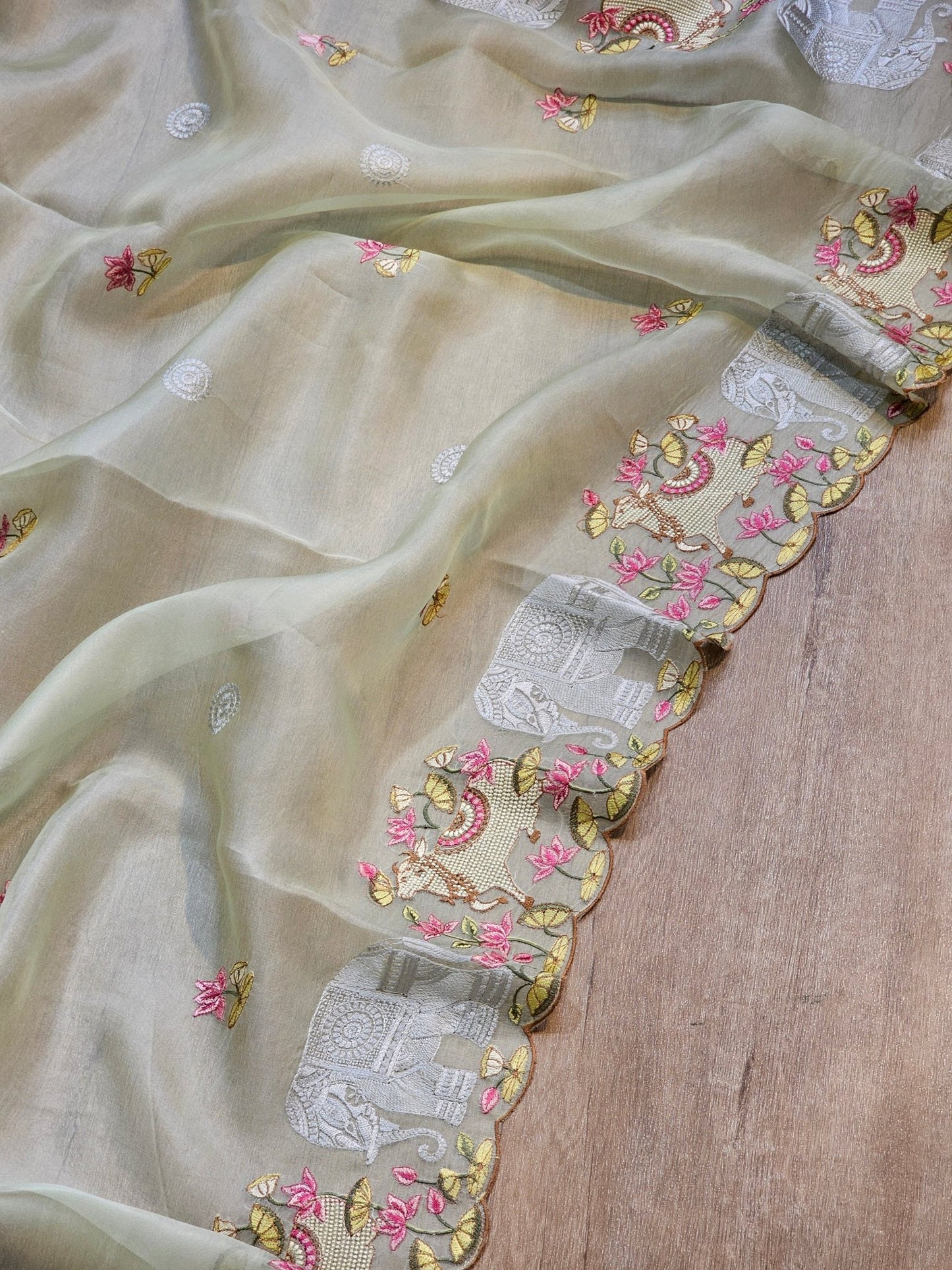 Pure Organza Silk Pichwai Elephant Embroidery Cutwork Scallop Border Saree with Heavy blouse - Resham Wala