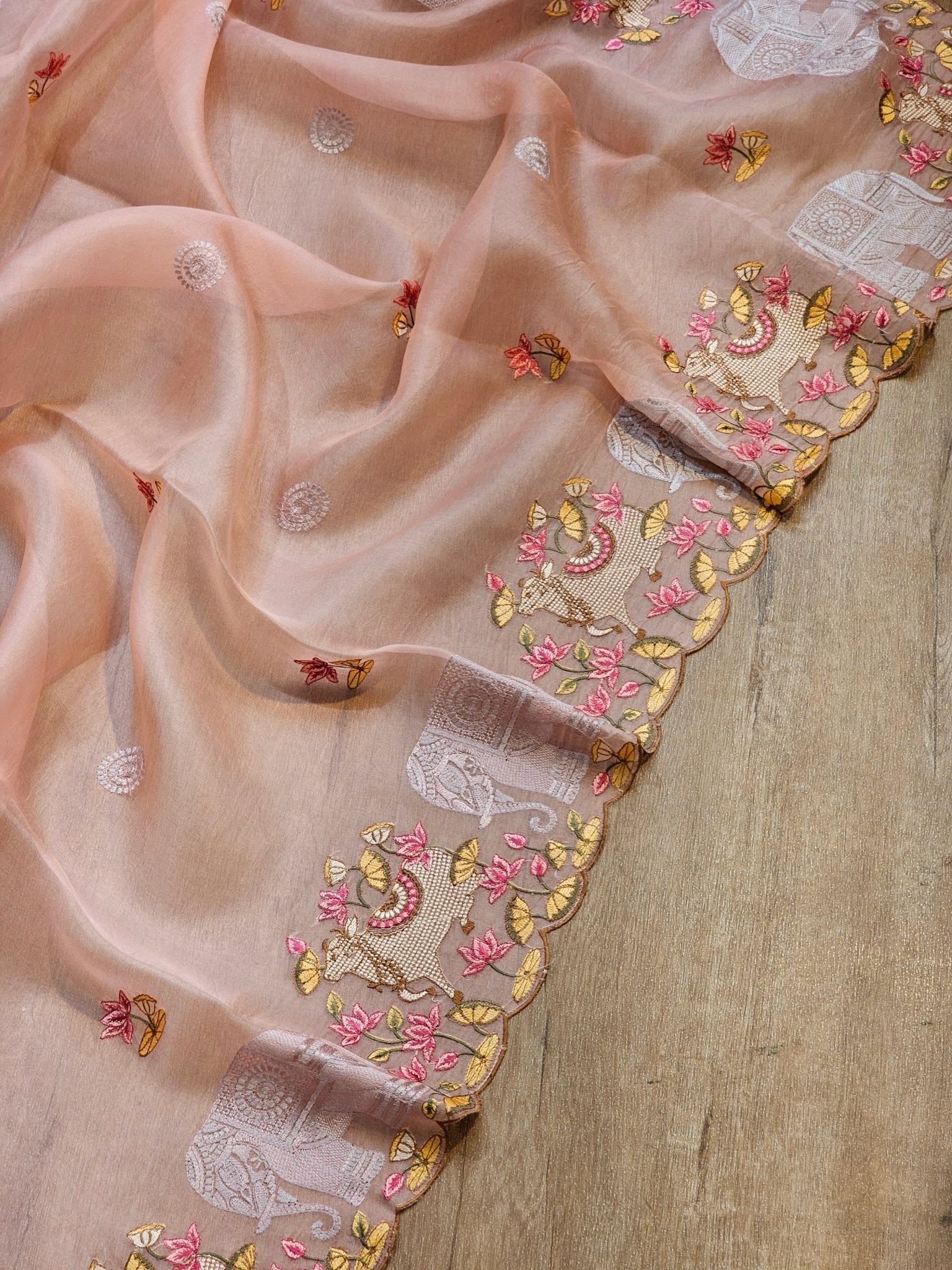 Pure Organza Silk Pichwai Elephant Embroidery Cutwork Scallop Border Saree with Heavy blouse - Resham Wala