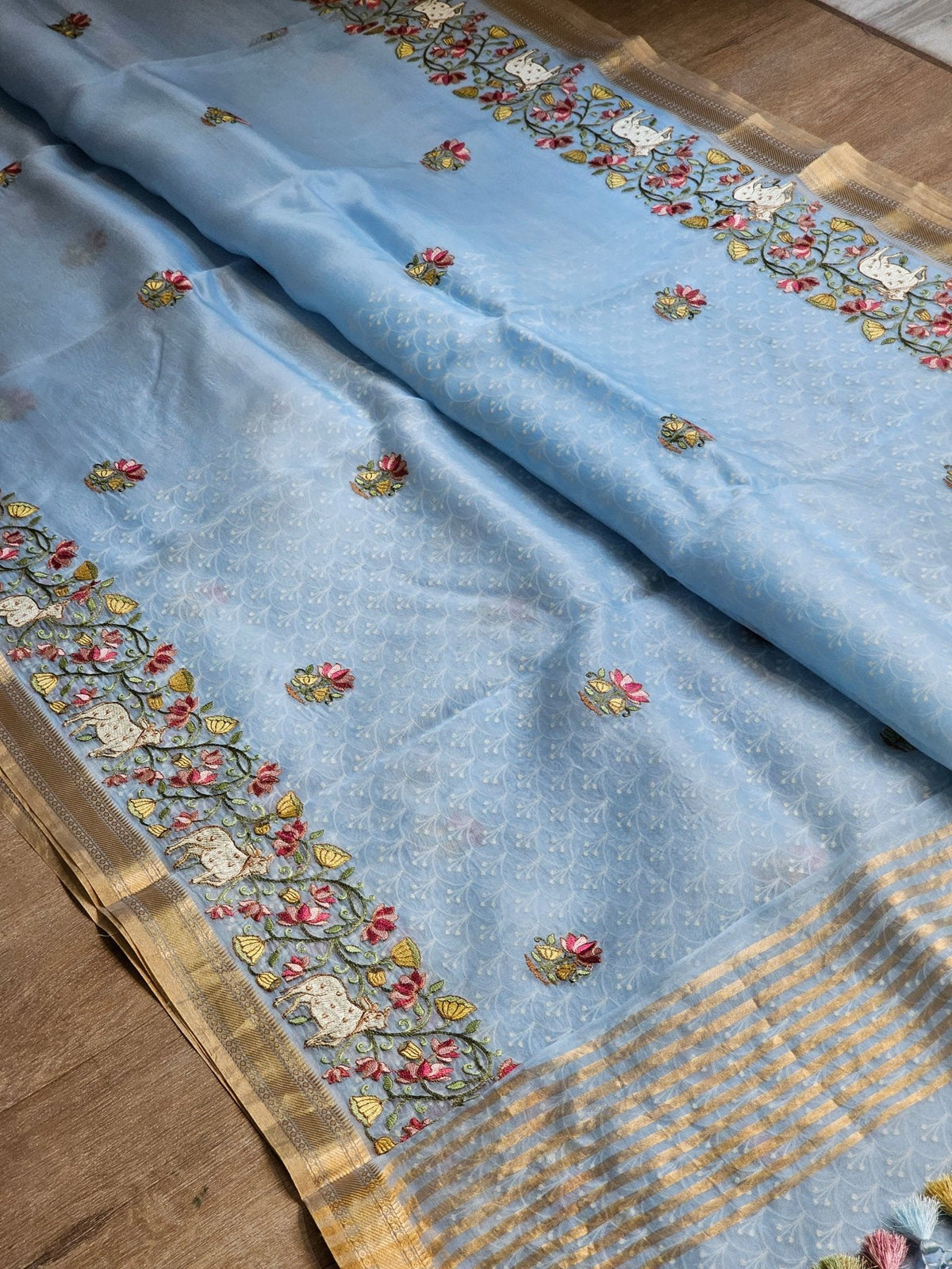 Pure Organza Silk Pichwai Embroidery Saree - additional shade view