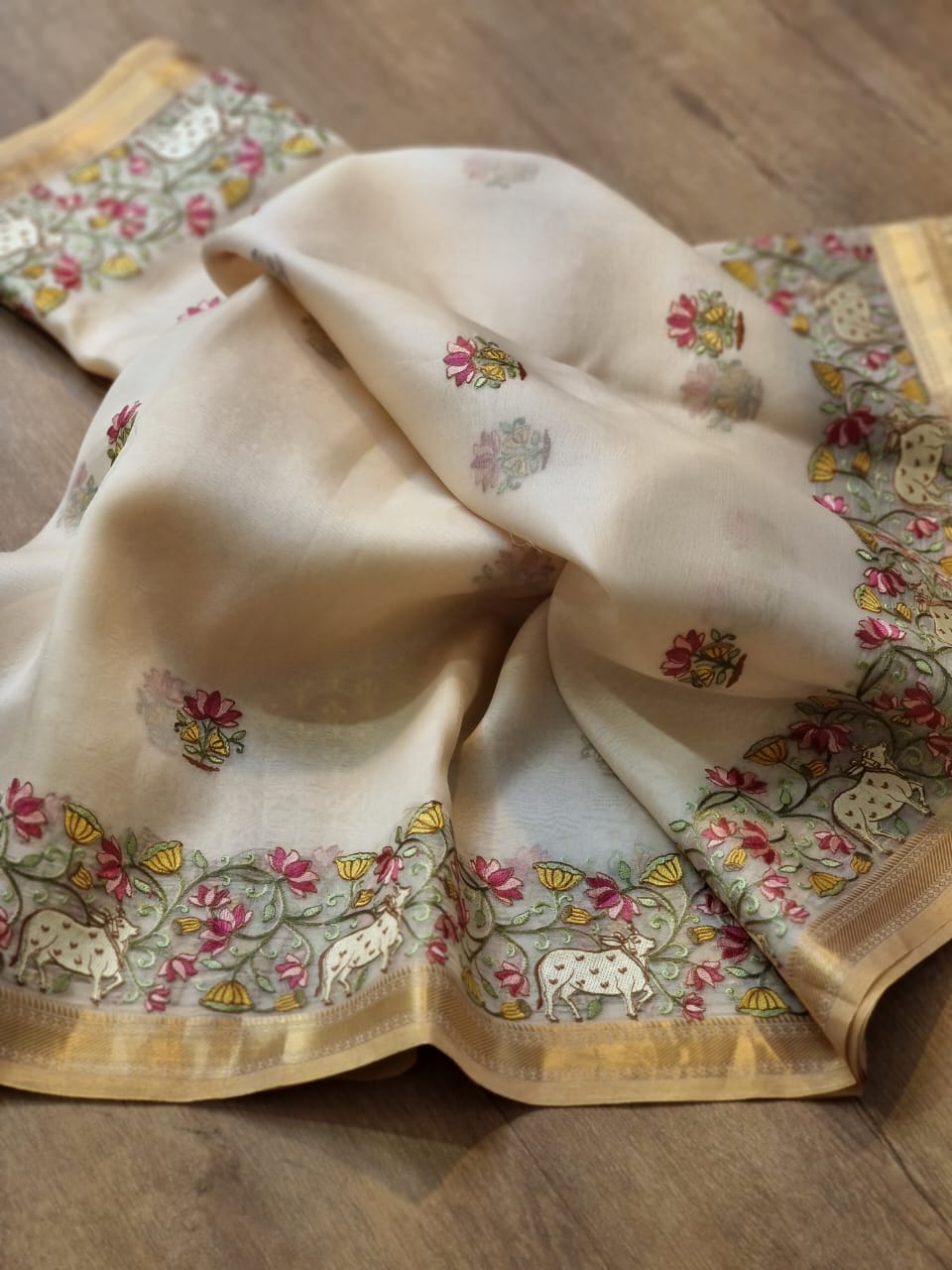 Pure Organza Silk Pichwai Embroidery Saree - Offwhite shade