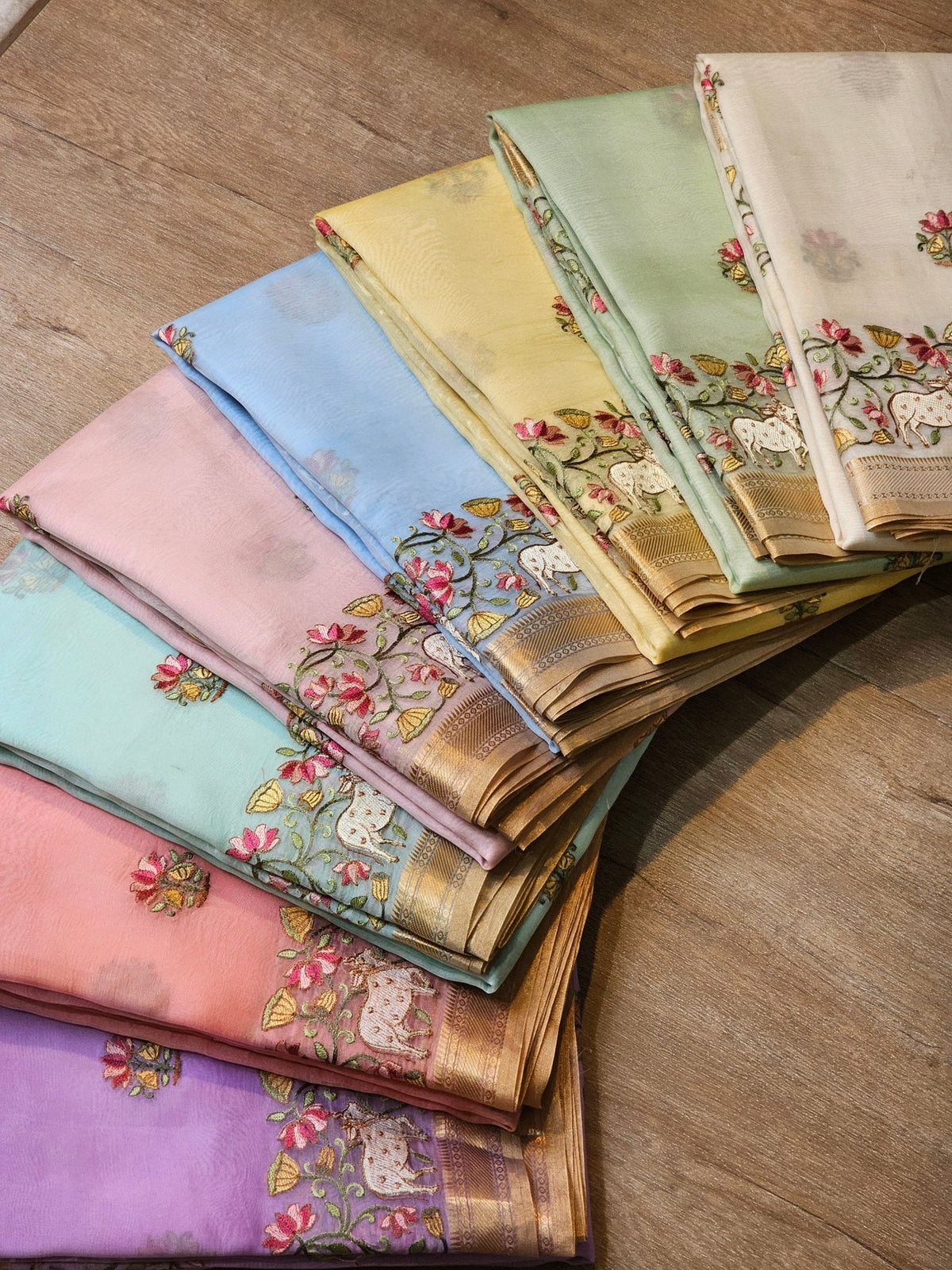 Pure Organza Silk Pichwai Embroidery Saree - pichwai motif detail