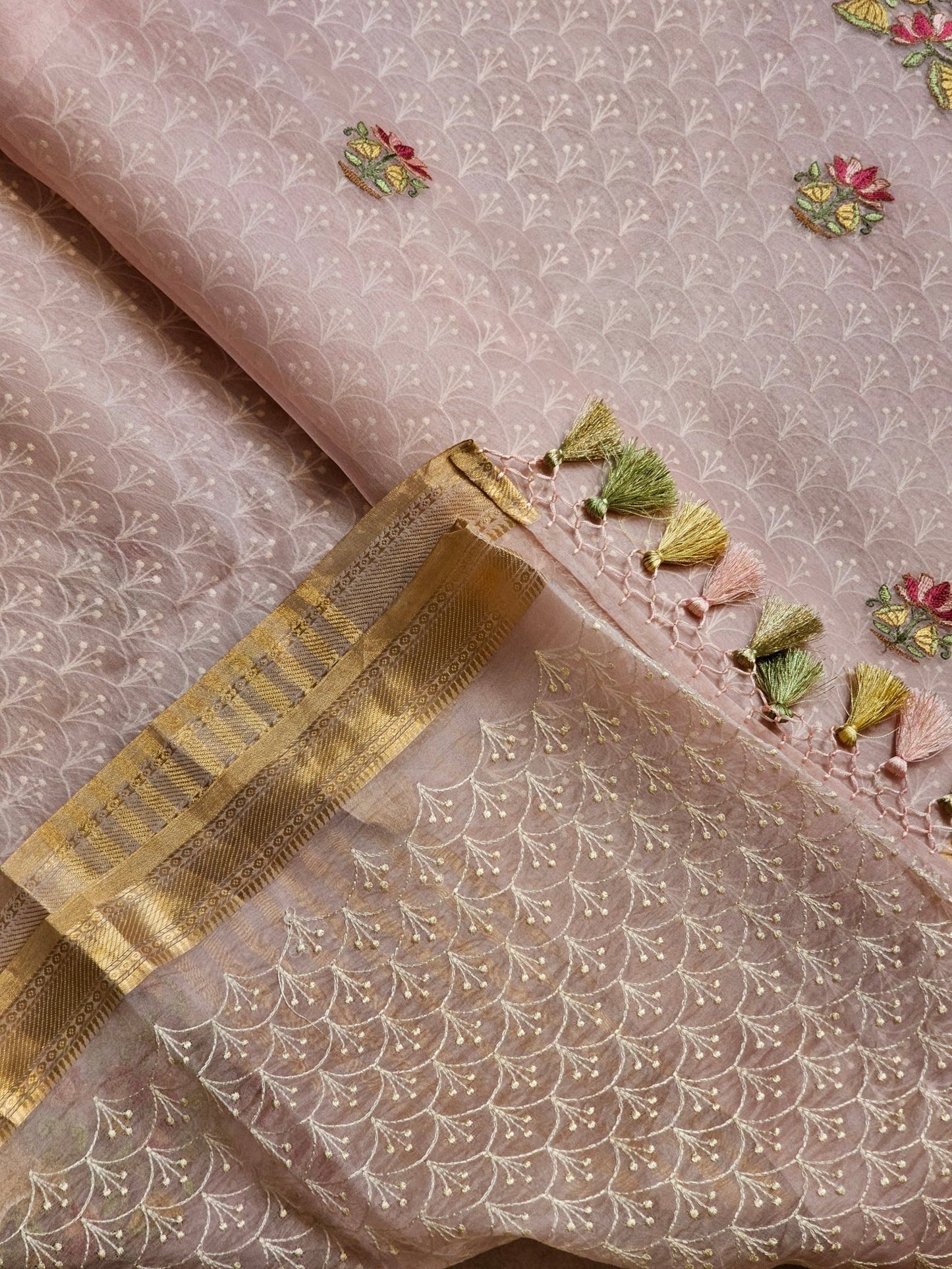 Pure Organza Silk PICHWAI Embroidery Work saree with heavy blouse and special tassels - Resham Wala