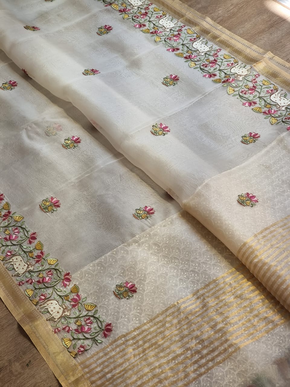 Pure Organza Silk Pichwai Embroidery Saree - Light Coper shade