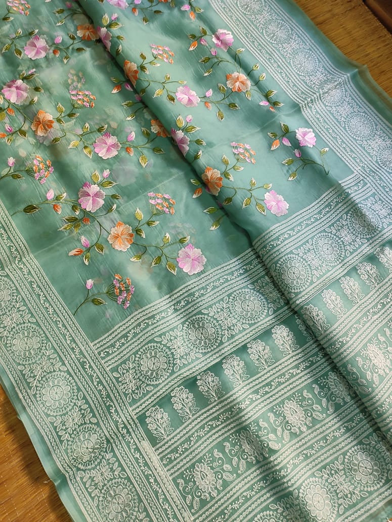 Pure Organza Silk Saree Multi Embroidery Floral Jaal Heavy Chikankari Pallu special tassels - Resham Wala