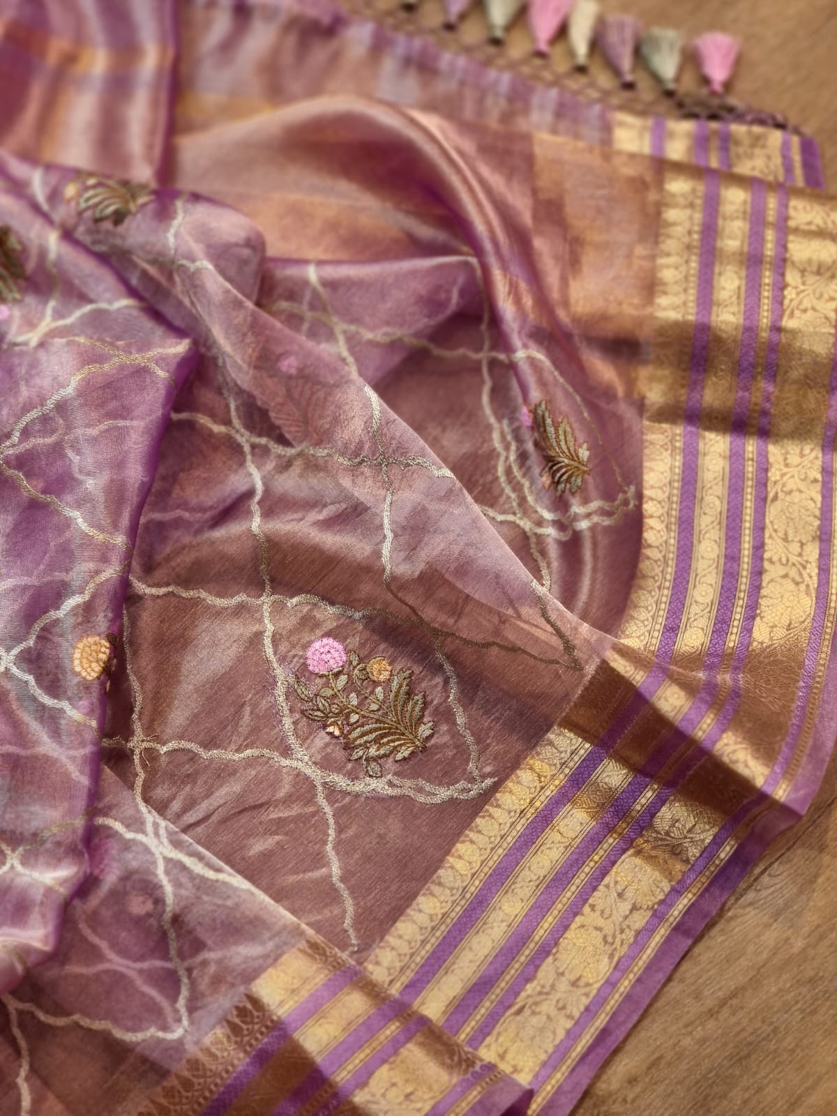 Pure Organza Tissue Jaal Banarasi Border Saree - styled full look