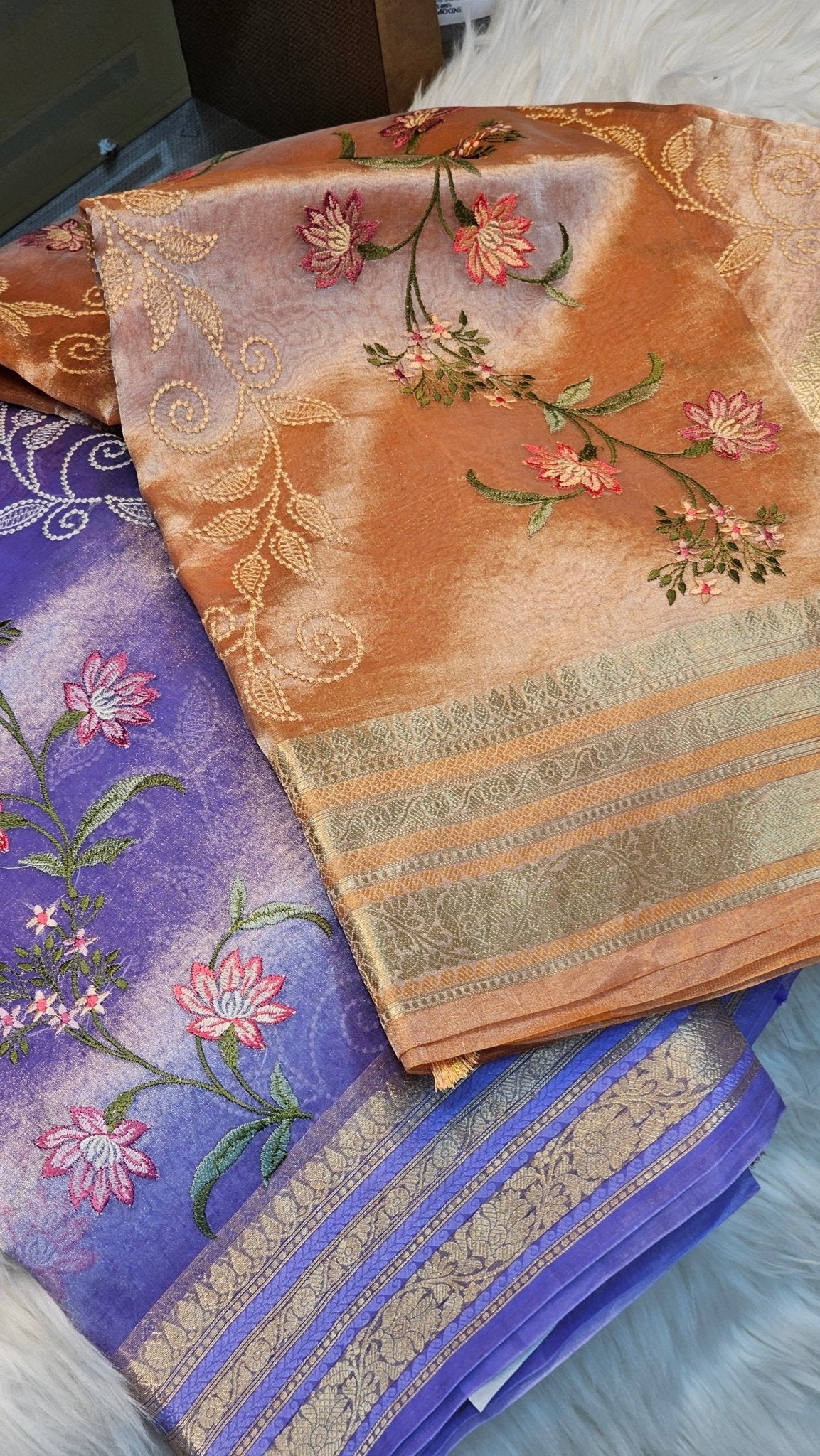 Luxurious Pure Tissue Organza Silk Katan Floral Embroidery Saree - Resham Wala