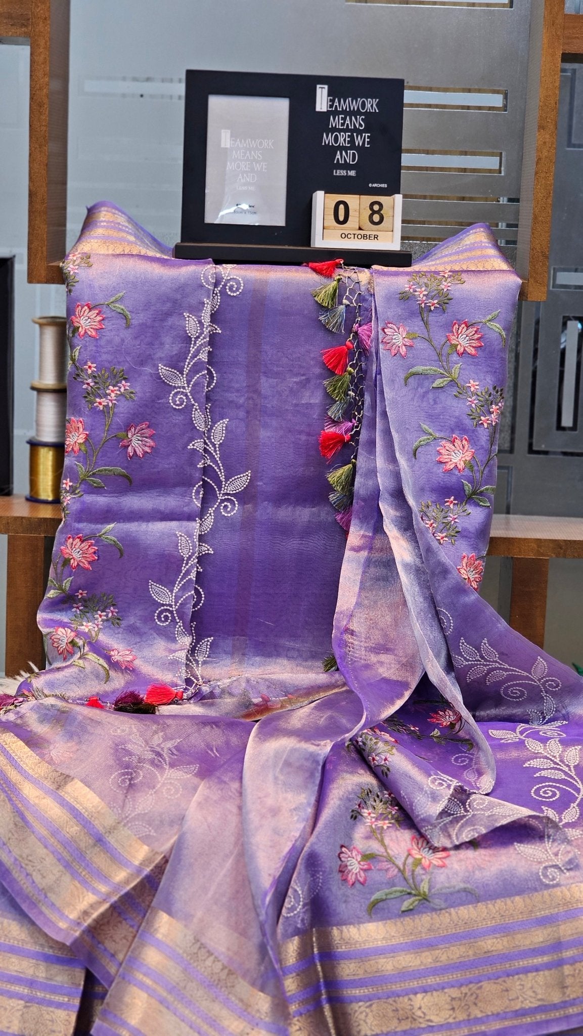 Luxurious Pure Tissue Organza Silk Katan Floral Embroidery Saree - Resham Wala