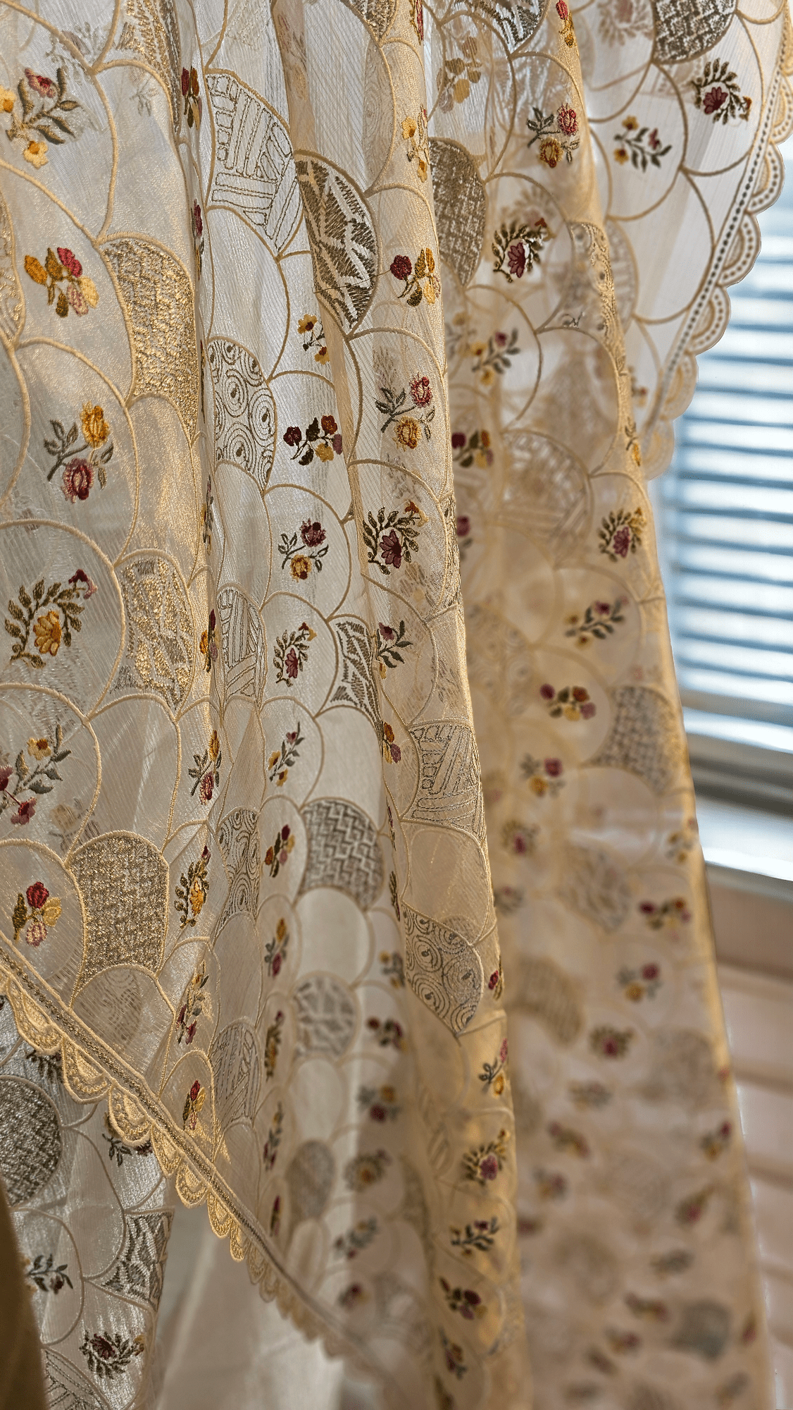 Pure Tissue Silk Stripe Embroidery Jaal Saree With Scallop Cutwork Border - Resham Wala