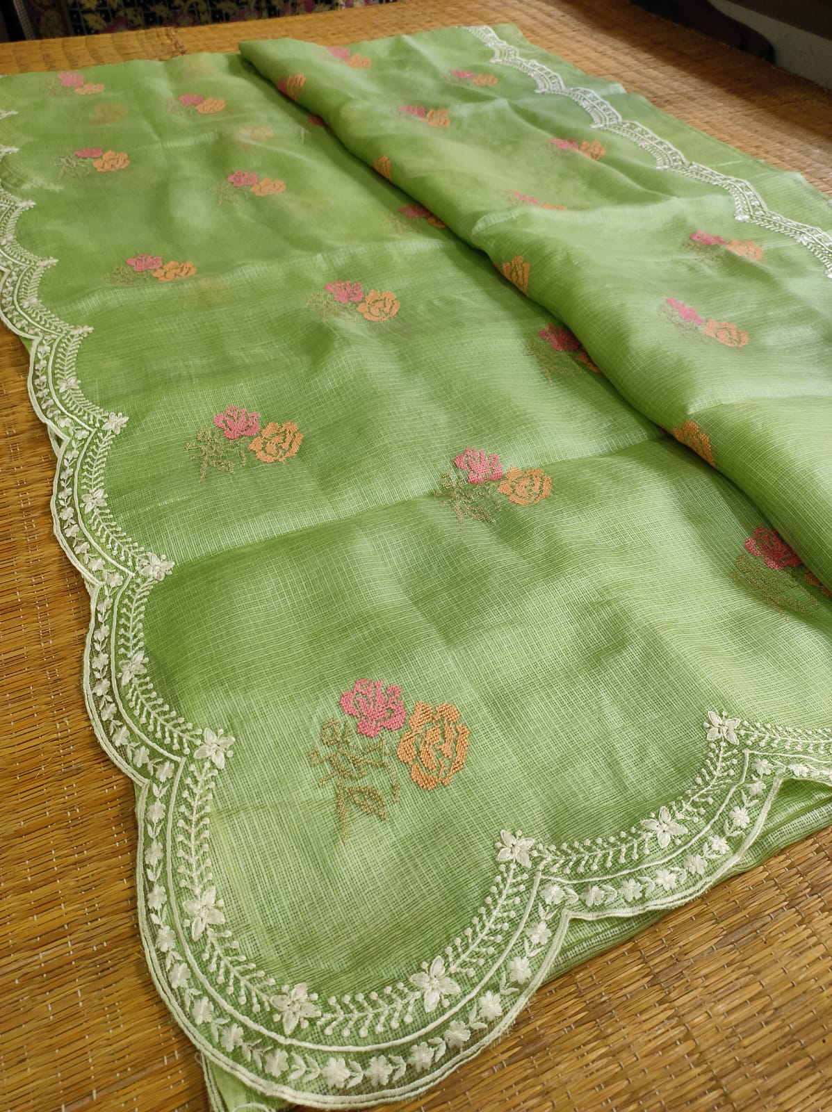 Pure Tussar Kota Silk Saree with Cross - stitch Buta and Scallop Edging Embroidery Work - Resham Wala