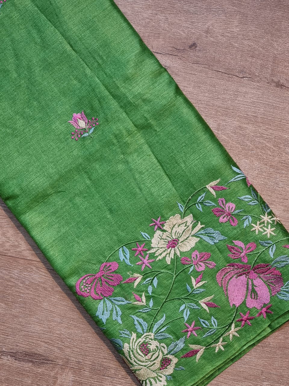 Pure Tussar Silk Border Embroidery Saree - Green shade