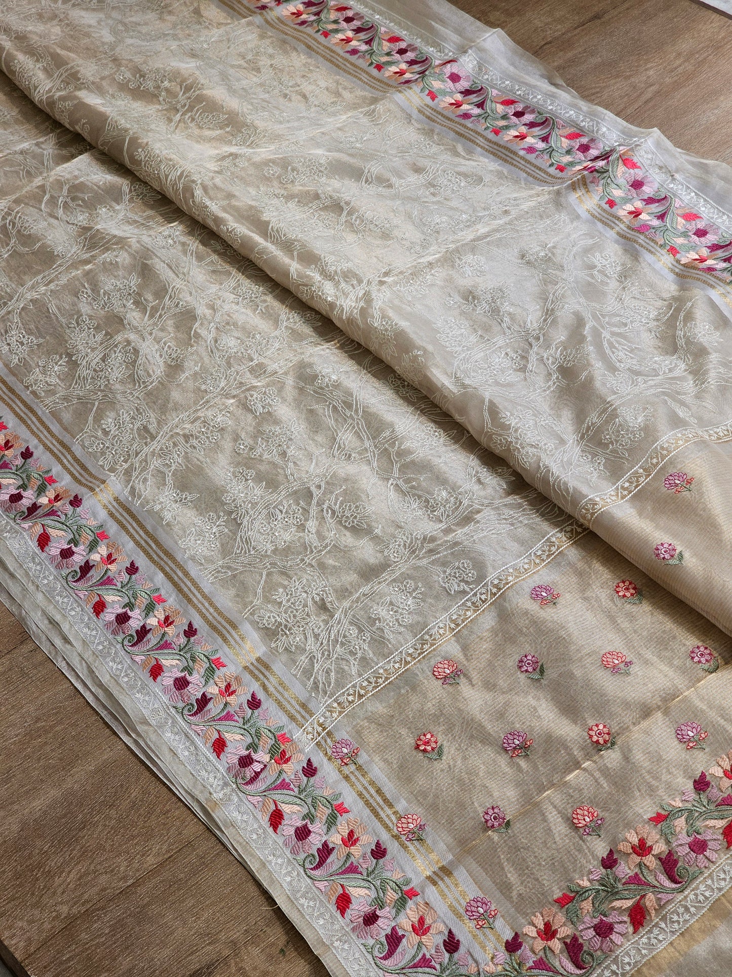 Pure Tissue katan silk floral Embroidery border saree with Embroidery jaal and plain blouse with special tassels - Resham Wala